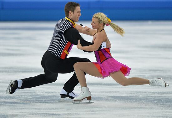 2014 Winter Olympics. Figure skating. Pairs. Short program