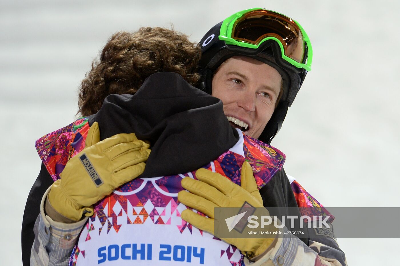 2014 Winter Olympics. Snowboarding. Men. Halfpipe