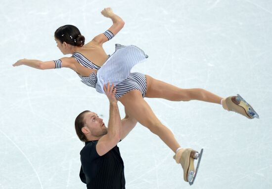2014 Olympics. Figure skating. Pairs. Short program.