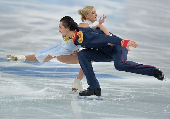 2014 Winter Olympics. Figure skating. Pairs. Short program