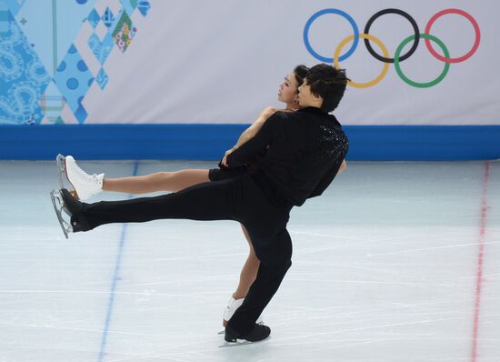 2014 Winter Olympics. Figure skating. Pairs. Short program
