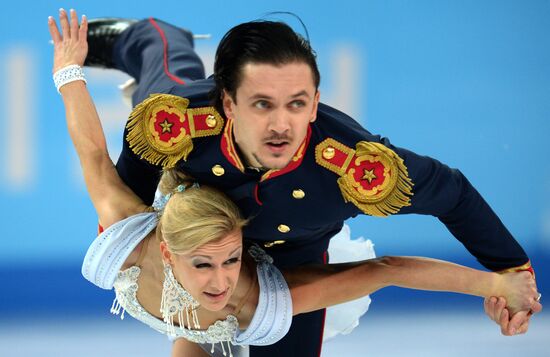 2014 Winter Olympics. Figure skating. Pairs. Short program