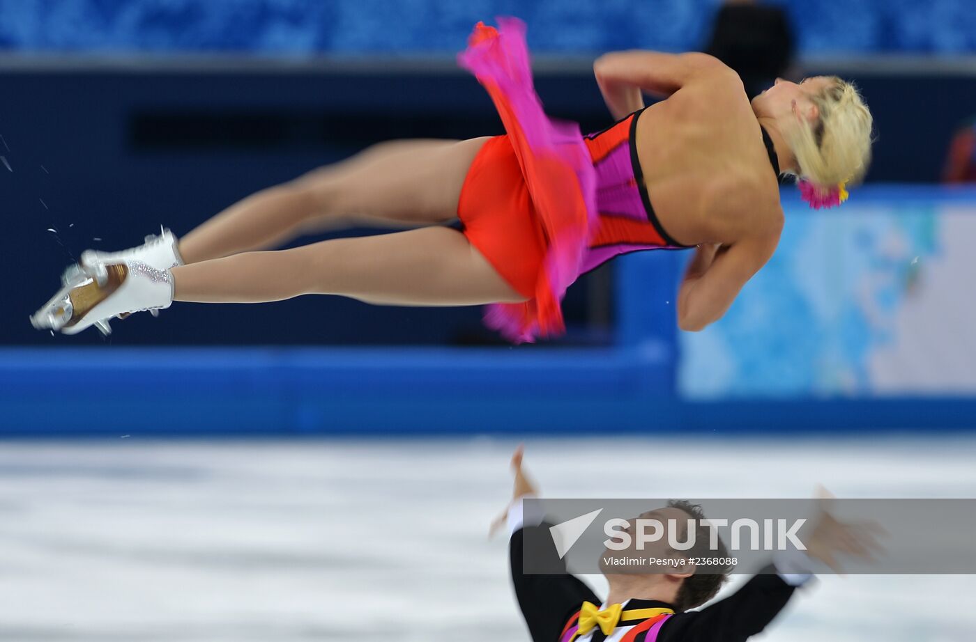 2014 Winter Olympics. Figure skating. Pairs. Short program