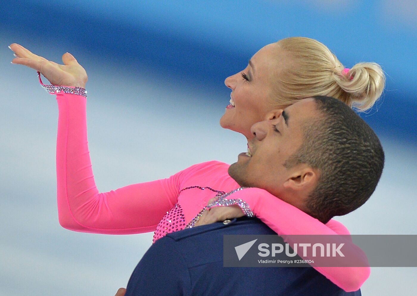 2014 Winter Olympics. Figure skating. Pairs. Short program