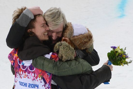 2014 Winter Olympics. Snowboarding. Men. Halfpipe