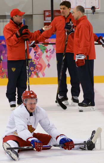 2014. Olympics. Hockey. Training session of Russian men's national team