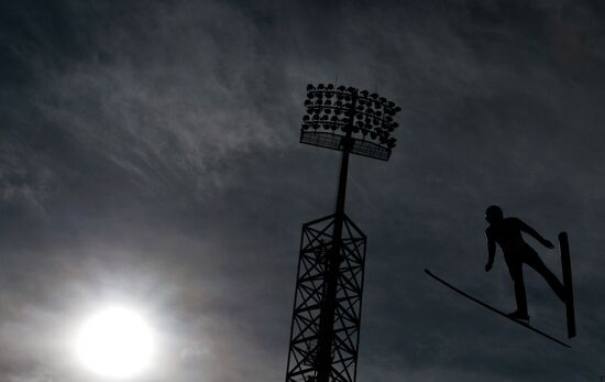 2014 Winter Olympics. Nordic combined. Individual race. Normal hill