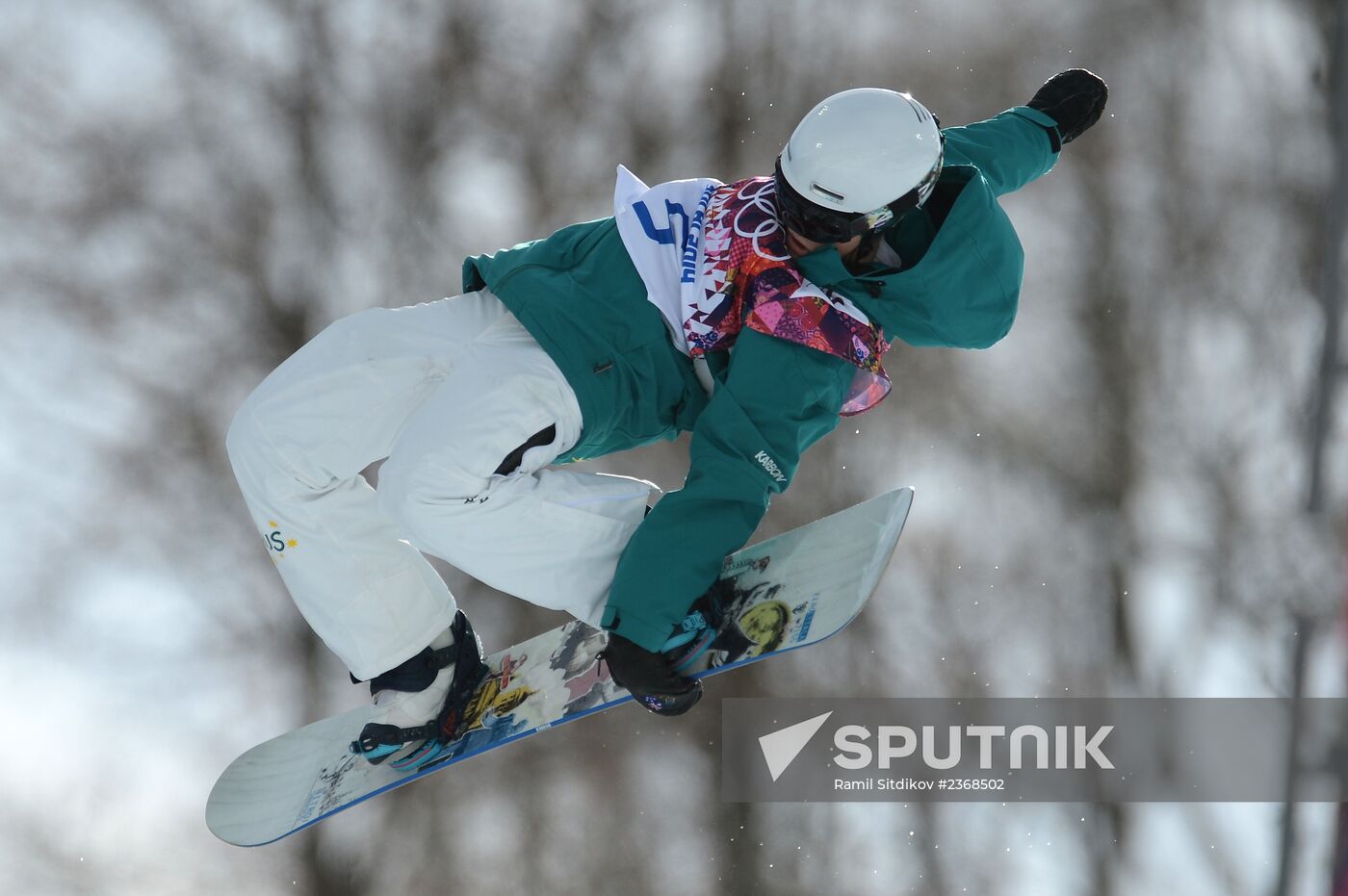 2014 Winter Olympics. Snowboarding. Women. Halfpipe