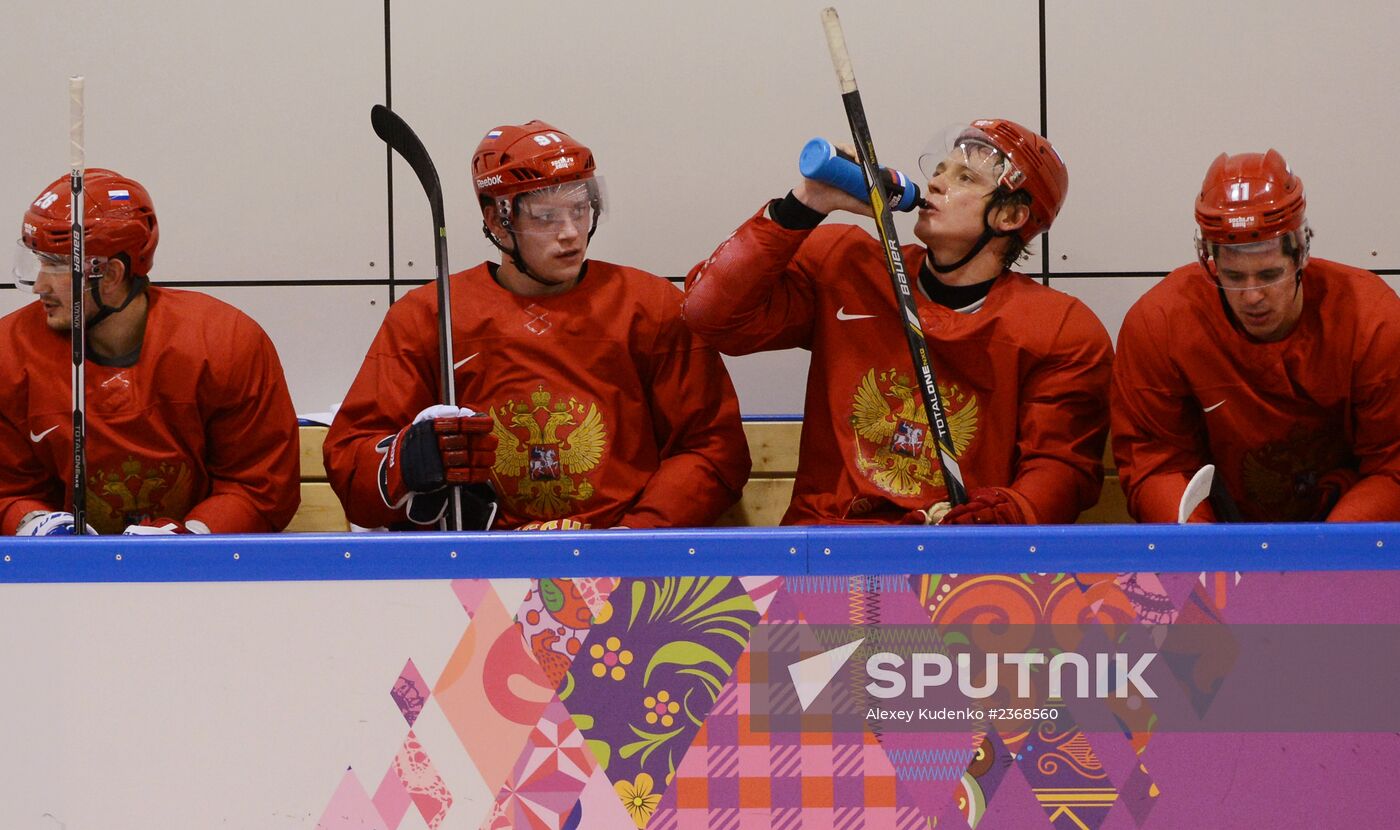 2014. Olympics. Hockey. Training session of Russian men's national team