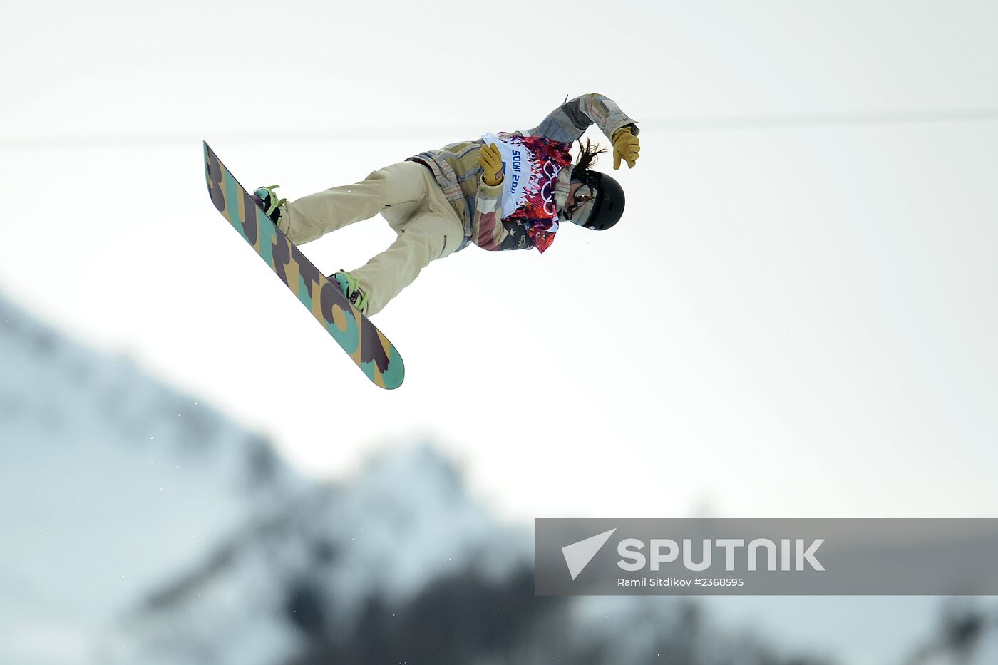 2014 Winter Olympics. Snowboarding. Women. Halfpipe