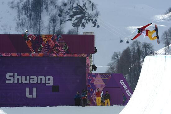 2014 Winter Olympics. Snowboarding. Women. Halfpipe