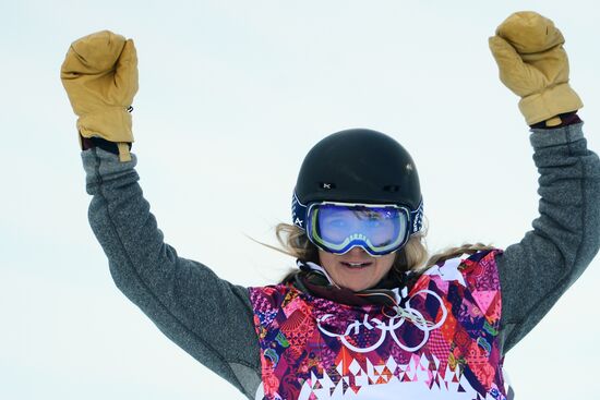 2014 Winter Olympics. Snowboarding. Women. Halfpipe