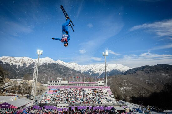 2014 Winter Olympics. Freestyle skiing. Women. Aerials. Trainings