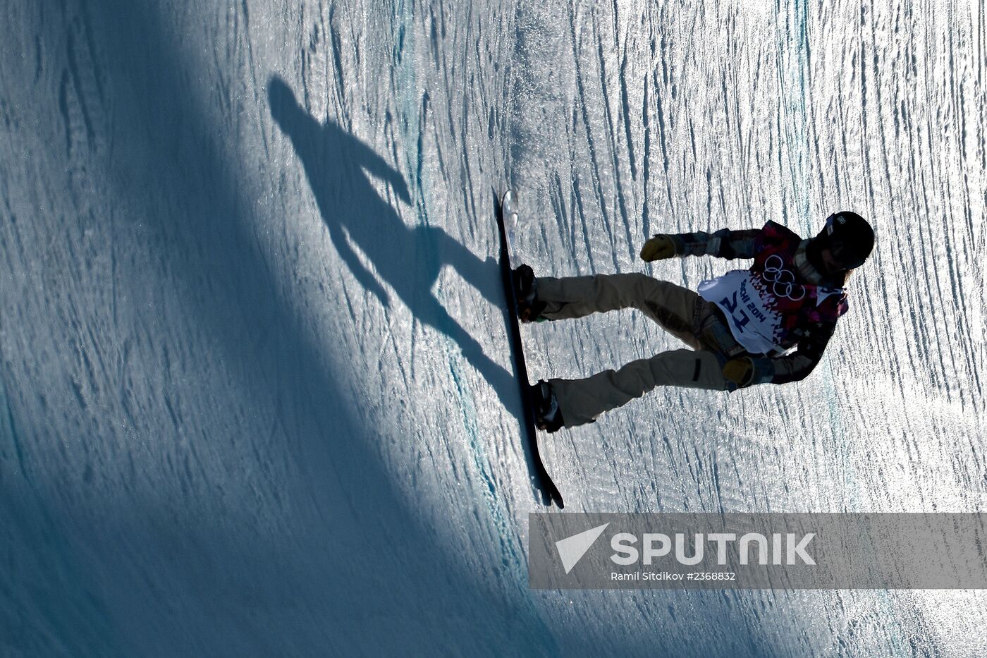 22014 Winter Olympics. Snowboarding. Women. Halfpipe. Qualification