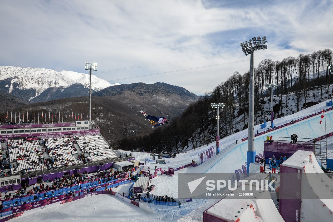 2014 Winter Olympics. Freestyle skiing. Women. Aerials. Trainings