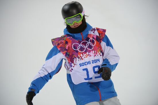 2014 Winter Olympics. Snowboarding. Women. Halfpipe