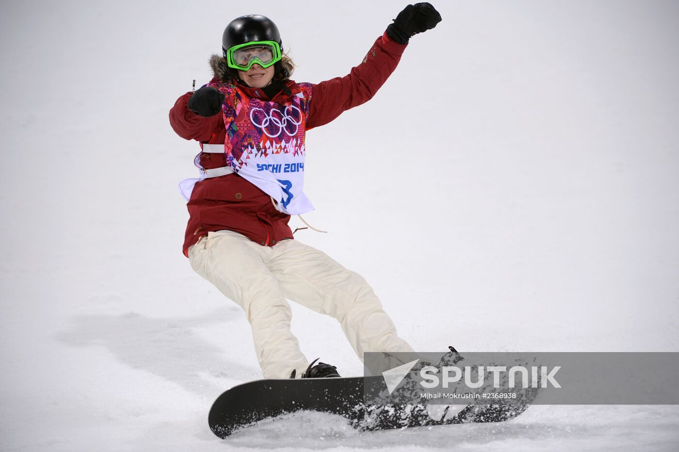 2014 Winter Olympics. Snowboarding. Women. Halfpipe