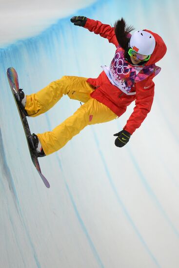 2014 Winter Olympics. Snowboarding. Women. Halfpipe