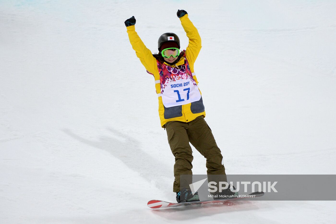 2014 Winter Olympics. Snowboarding. Women. Halfpipe