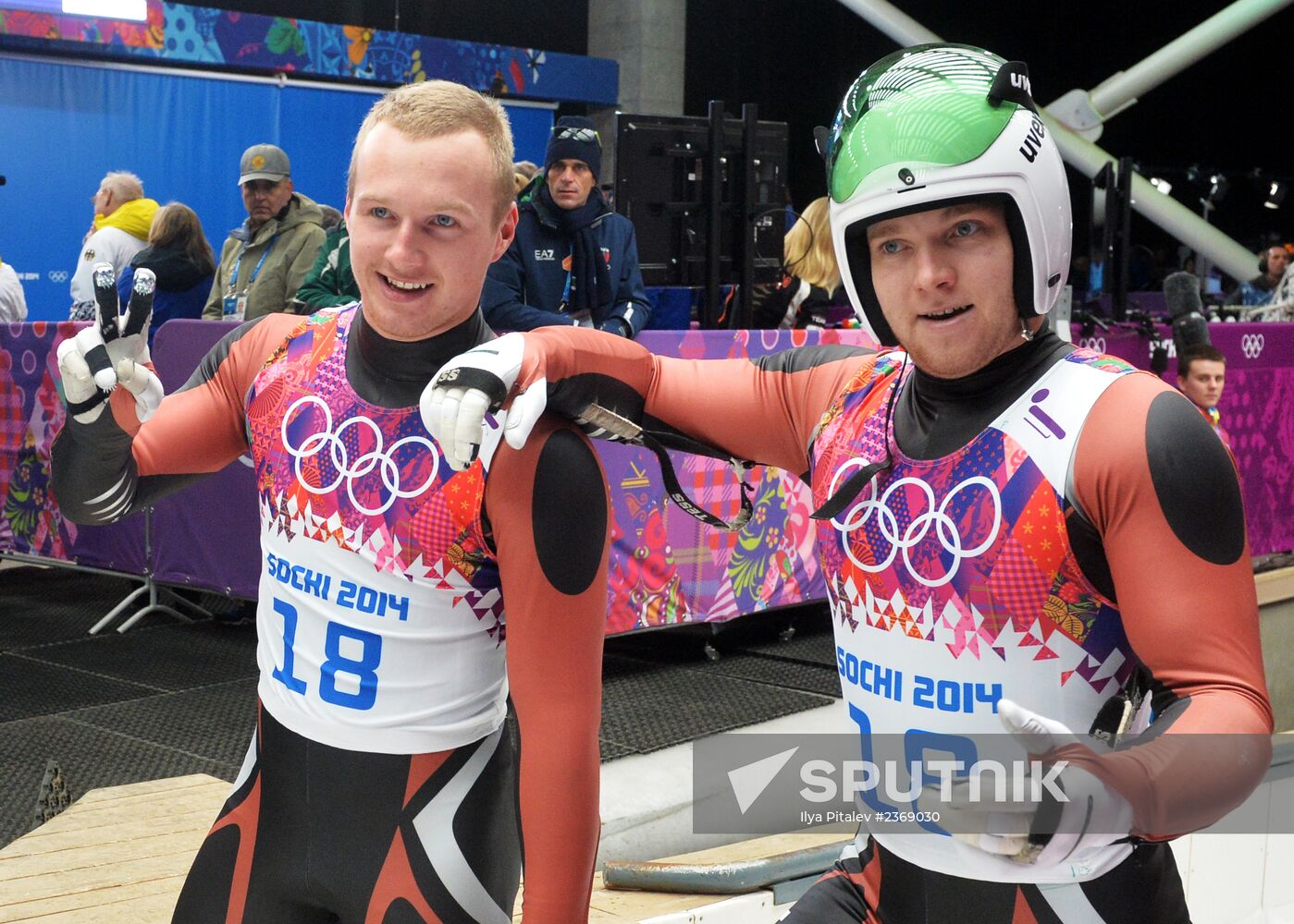 2014 Winter Olympics. Luge. Men’s doubles