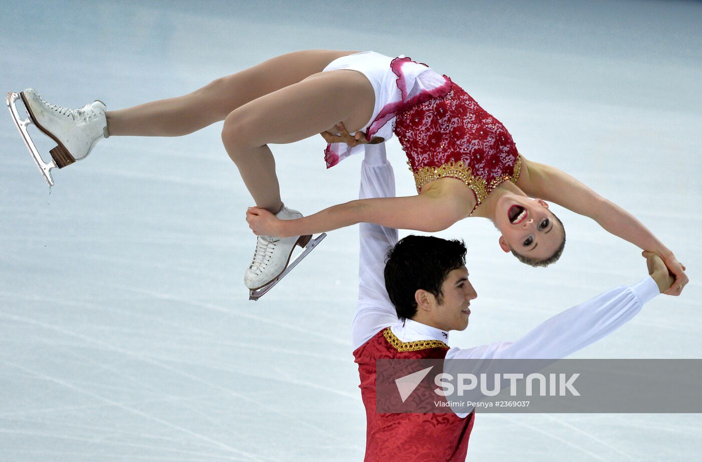 2014 Winter Olympics. Figure skating. Pairs. Free skating