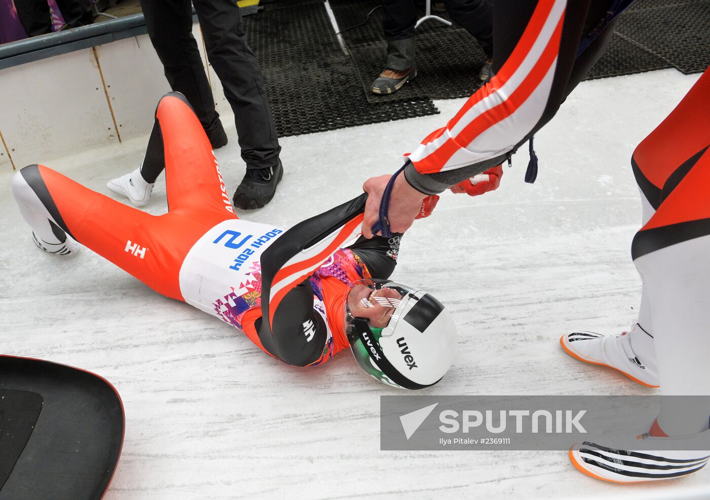 2014 Winter Olympics. Luge. Men’s doubles