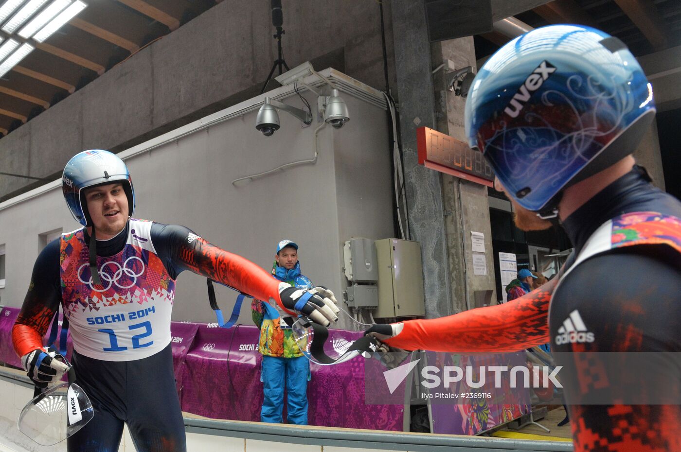 2014 Winter Olympics. Luge. Men’s doubles