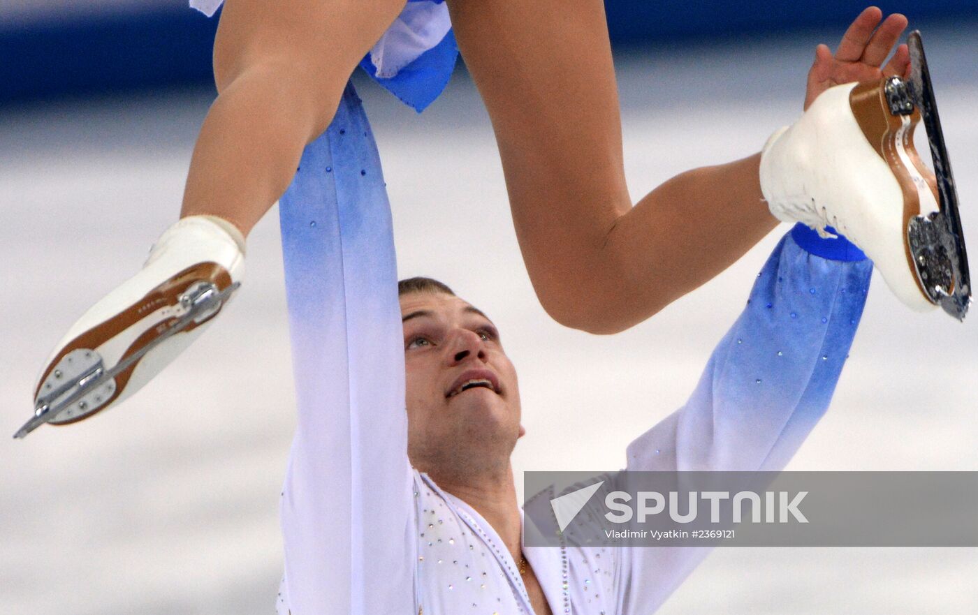 2014 Winter Olympics. Figure skating. Pairs. Free skating