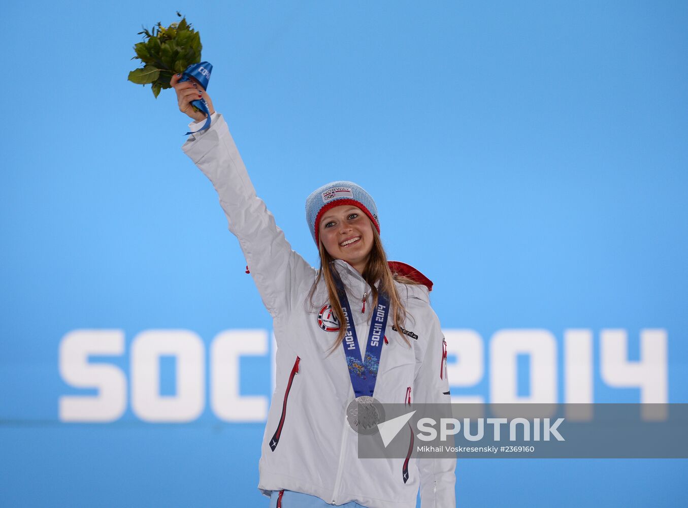 2014 Winter Olympics. Medal ceremony. Day Five