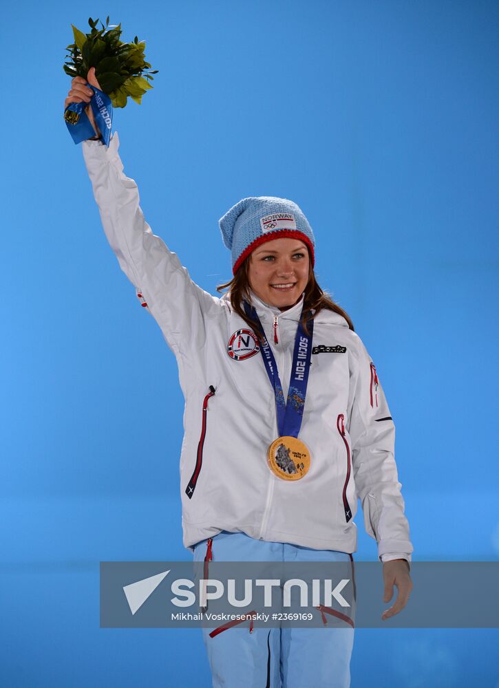 2014 Winter Olympics. Medal ceremony. Day Five