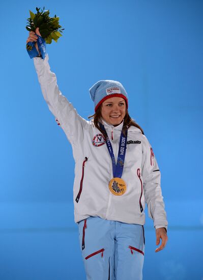 2014 Winter Olympics. Medal ceremony. Day Five