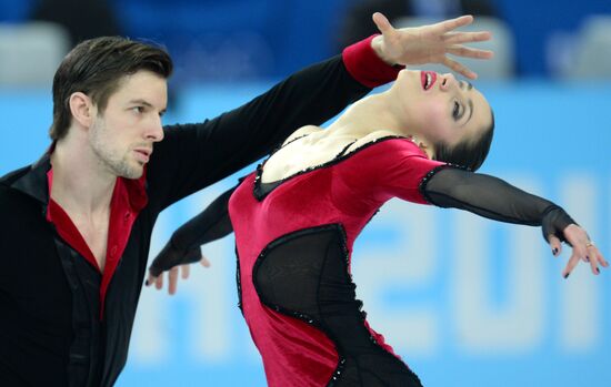 2014 Winter Olympics. Figure skating. Pairs. Free skating