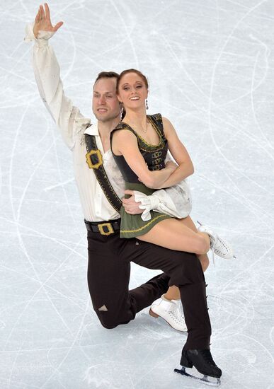 2014 Winter Olympics. Figure skating. Pairs. Free skating