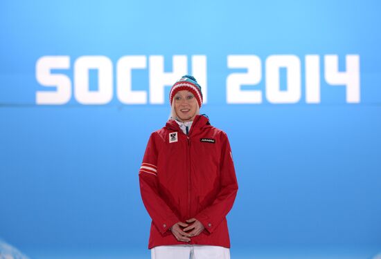 2014 Winter Olympics. Medal ceremony. Day Five