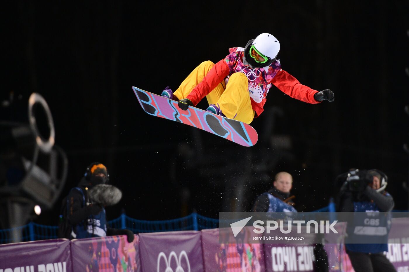 2014 Winter Olympics. Snowboarding. Women. Halfpipe