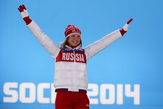 2014 Winter Olympics. Medal ceremony. Day Five