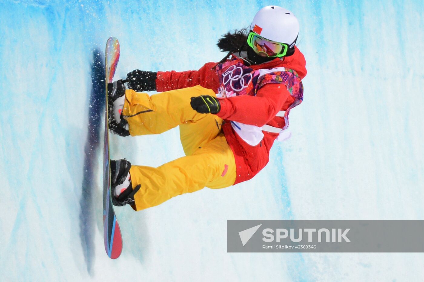 2014 Winter Olympics. Snowboarding. Women. Halfpipe