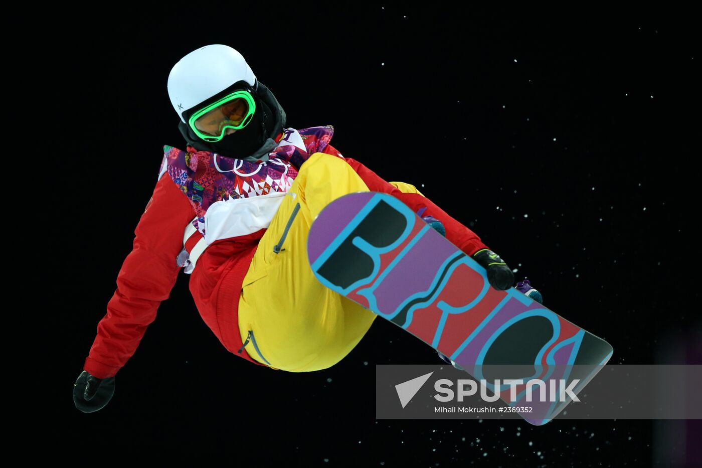 2014 Winter Olympics. Snowboarding. Women. Halfpipe