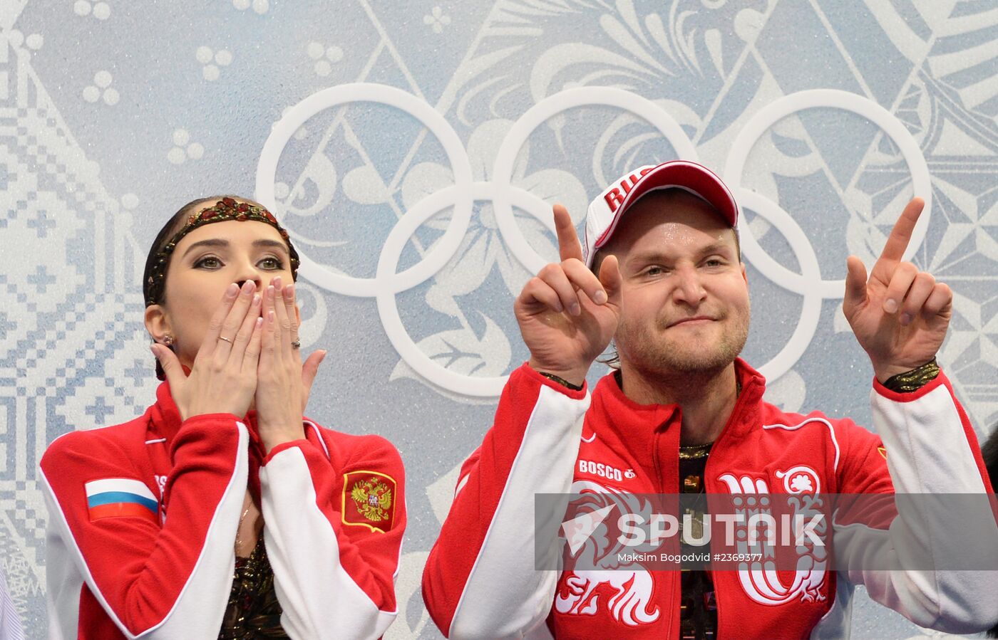 2014 Winter Olympics. Figure skating. Pairs. Free skating