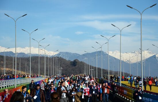 2014 Winter Olympics. Life of Olympic Park