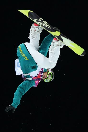 2014 Winter Olympics. Snowboarding. Women. Halfpipe