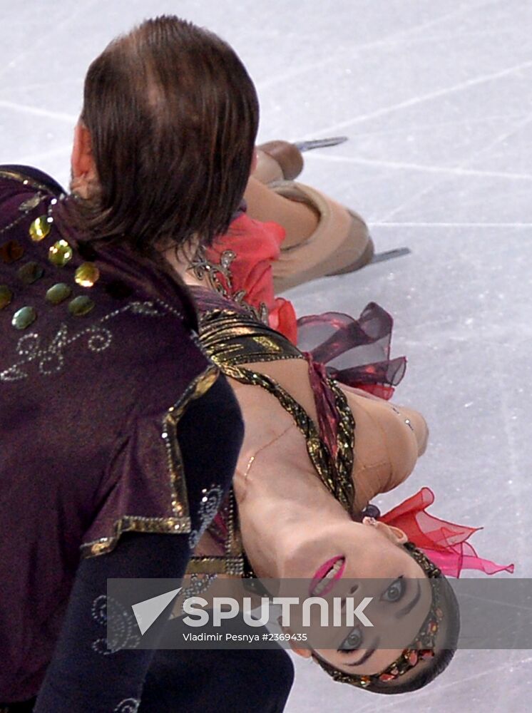 2014 Winter Olympics. Figure skating. Pairs. Free skating