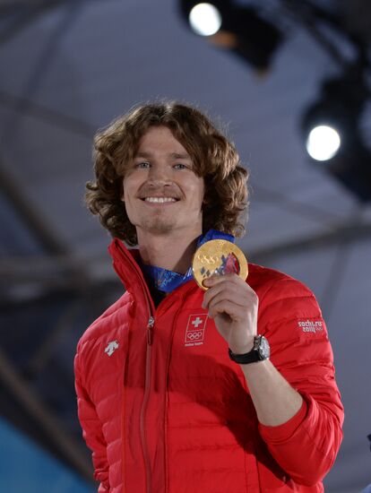 2014 Winter Olympics. Medal ceremony. Day Five