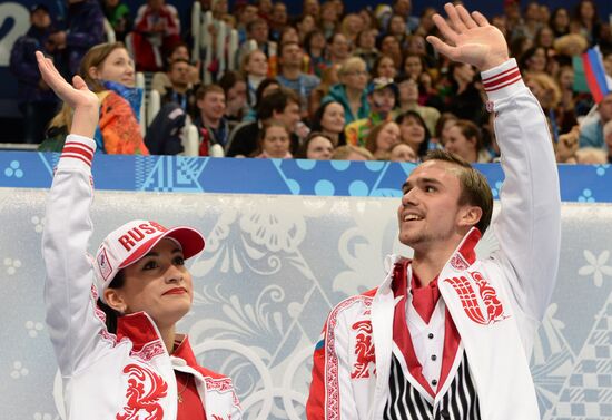 2014 Winter Olympics. Figure skating. Pairs. Free skating