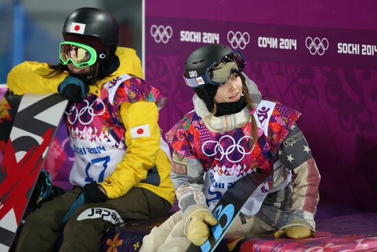 2014 Winter Olympics. Snowboarding. Women. Halfpipe