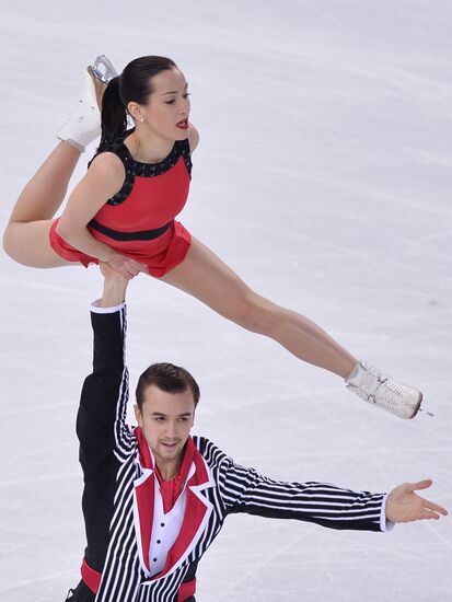 2014 Winter Olympics. Figure skating. Pairs. Free skating