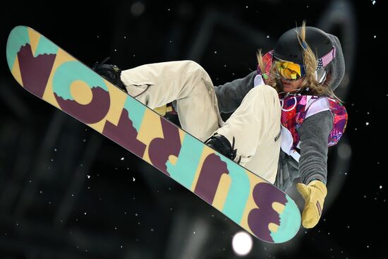 2014 Winter Olympics. Snowboarding. Women. Halfpipe