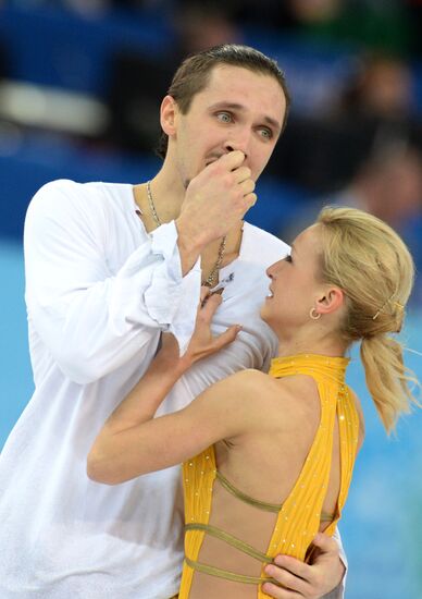 2014 Winter Olympics. Figure skating. Pairs. Free skating