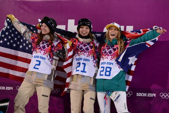 2014 Winter Olympics. Snowboarding. Women. Halfpipe