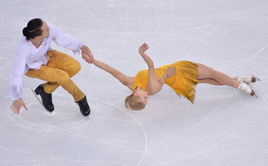 2014 Winter Olympics. Figure skating. Pairs. Free skating